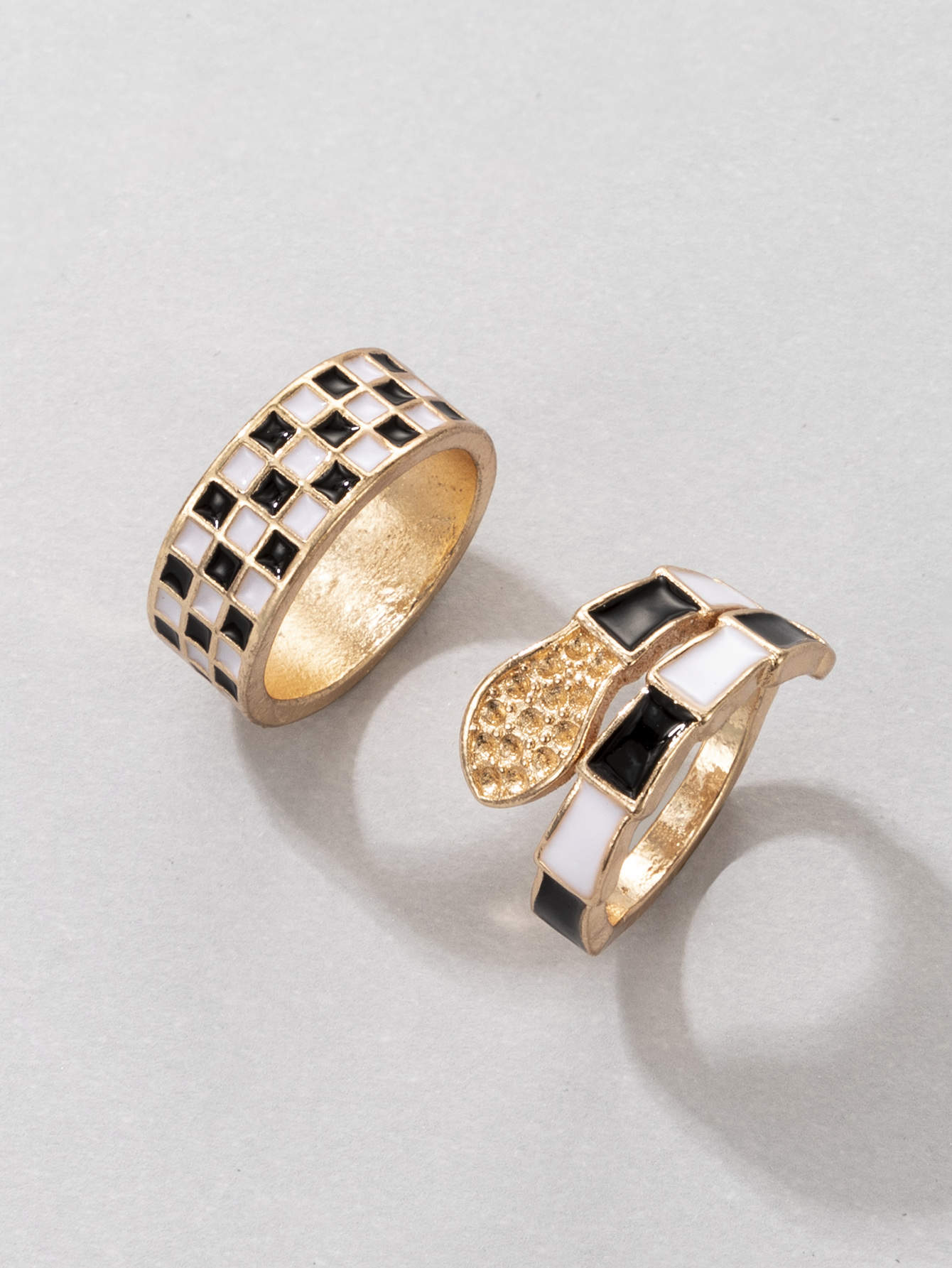 Fashion Black White Checkered Snake-shaped Oil Drop Ring Two-piece Set display picture 18