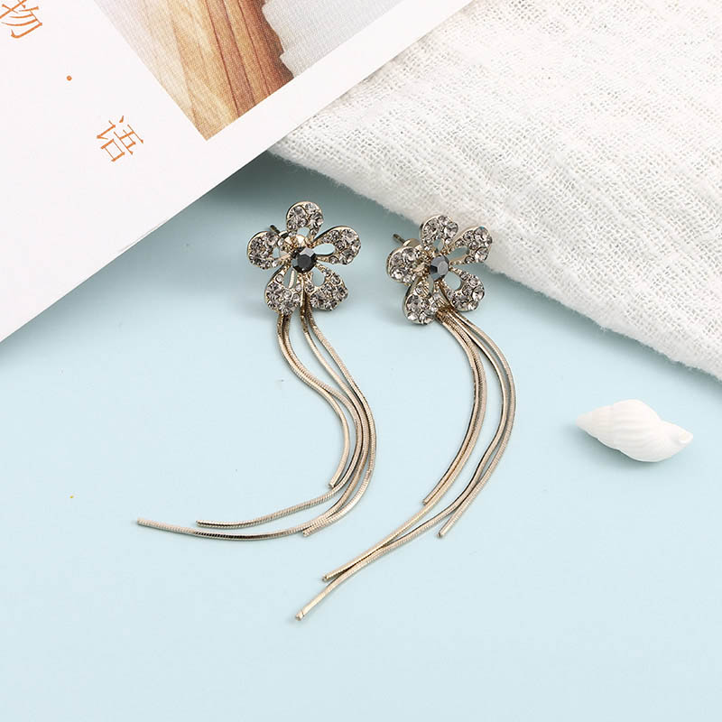 Temperament And Fashion Flower Tassel Inlaid Zirconium Long Earrings display picture 5