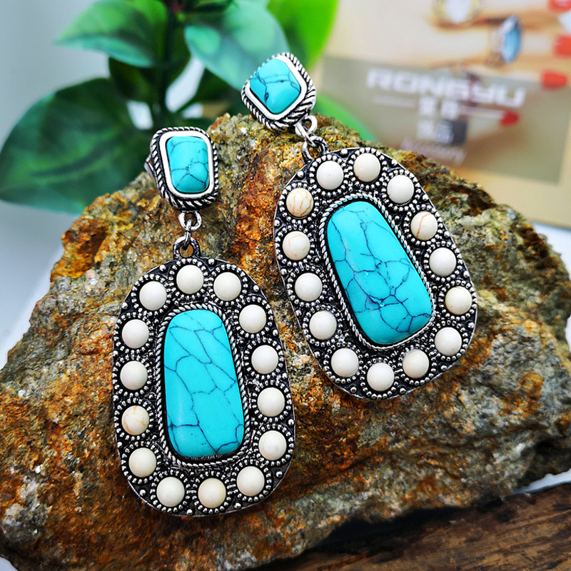 New Turquoise Earrings Retro Inlaid Natural Turquoise Exaggerated Earrings display picture 2