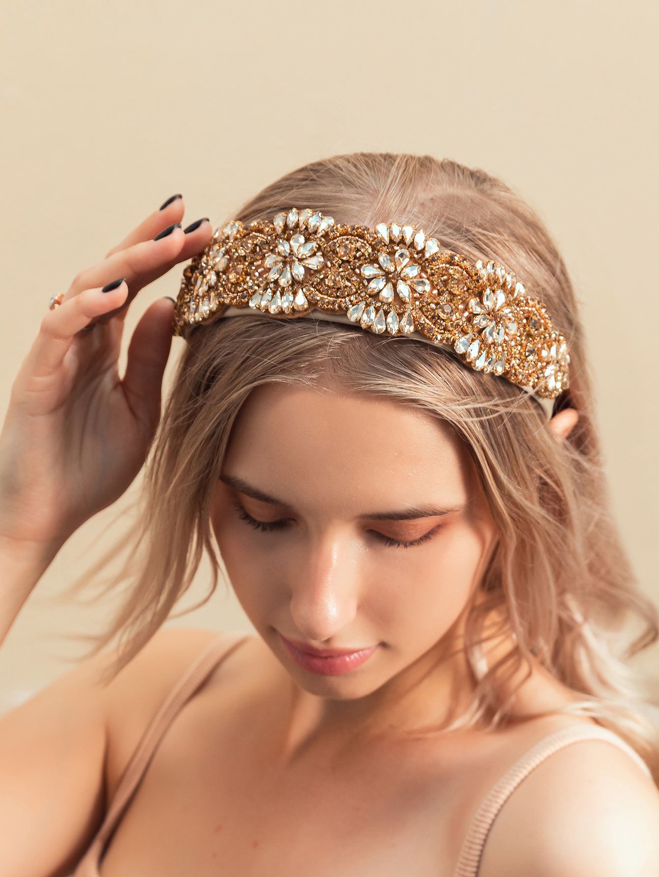 Retro Baroque Style Rhinestone Hairband Headband display picture 2