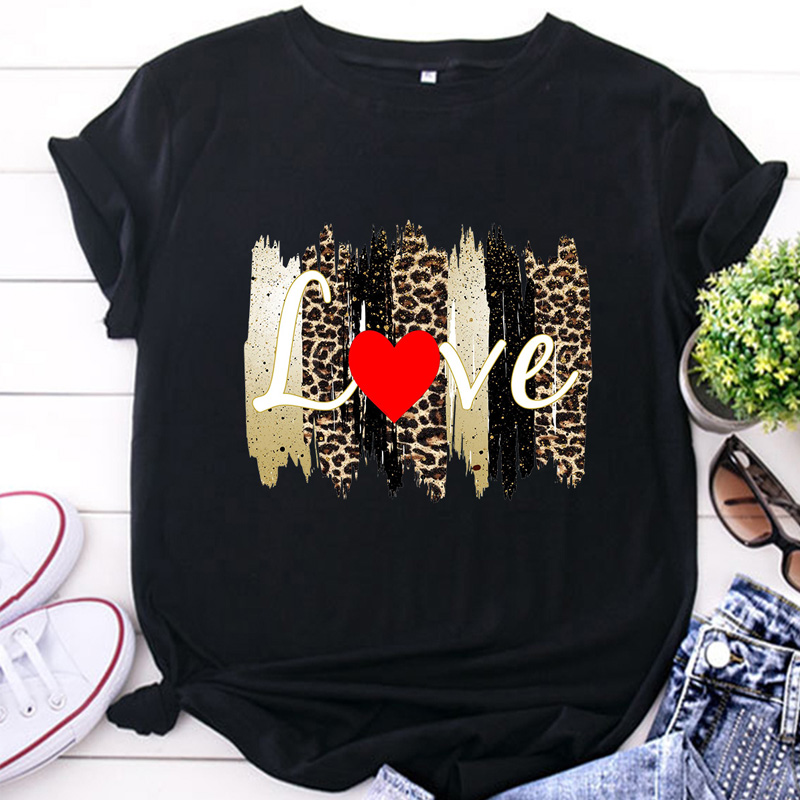 Kreatives Wort Liebe Leopard Mutter Drucken Lässige Kurzarm-t-shirt Frauen display picture 1