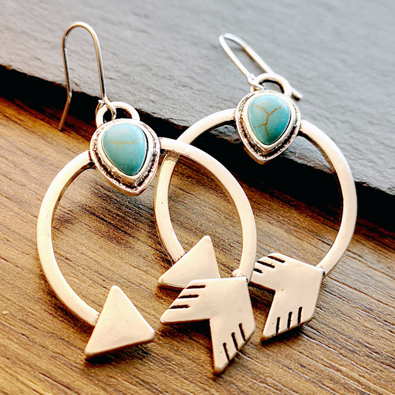 New Retro Turquoise Earrings Creative Arc Heart Arrow Bridal Earrings display picture 3