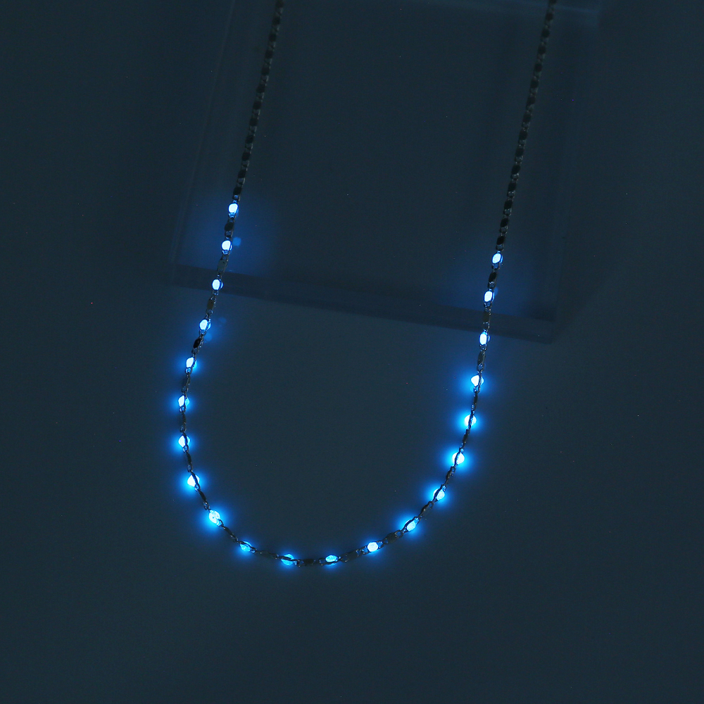 Neue Einfache Schmuckkette Sky Blue Luminous Halskette display picture 3