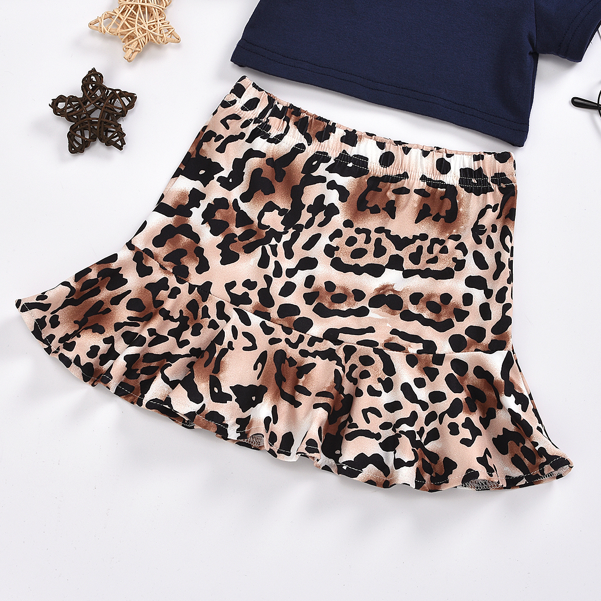 Children's Suit Summer Short-sleeved Leopard Skirt Set Two-piece display picture 2