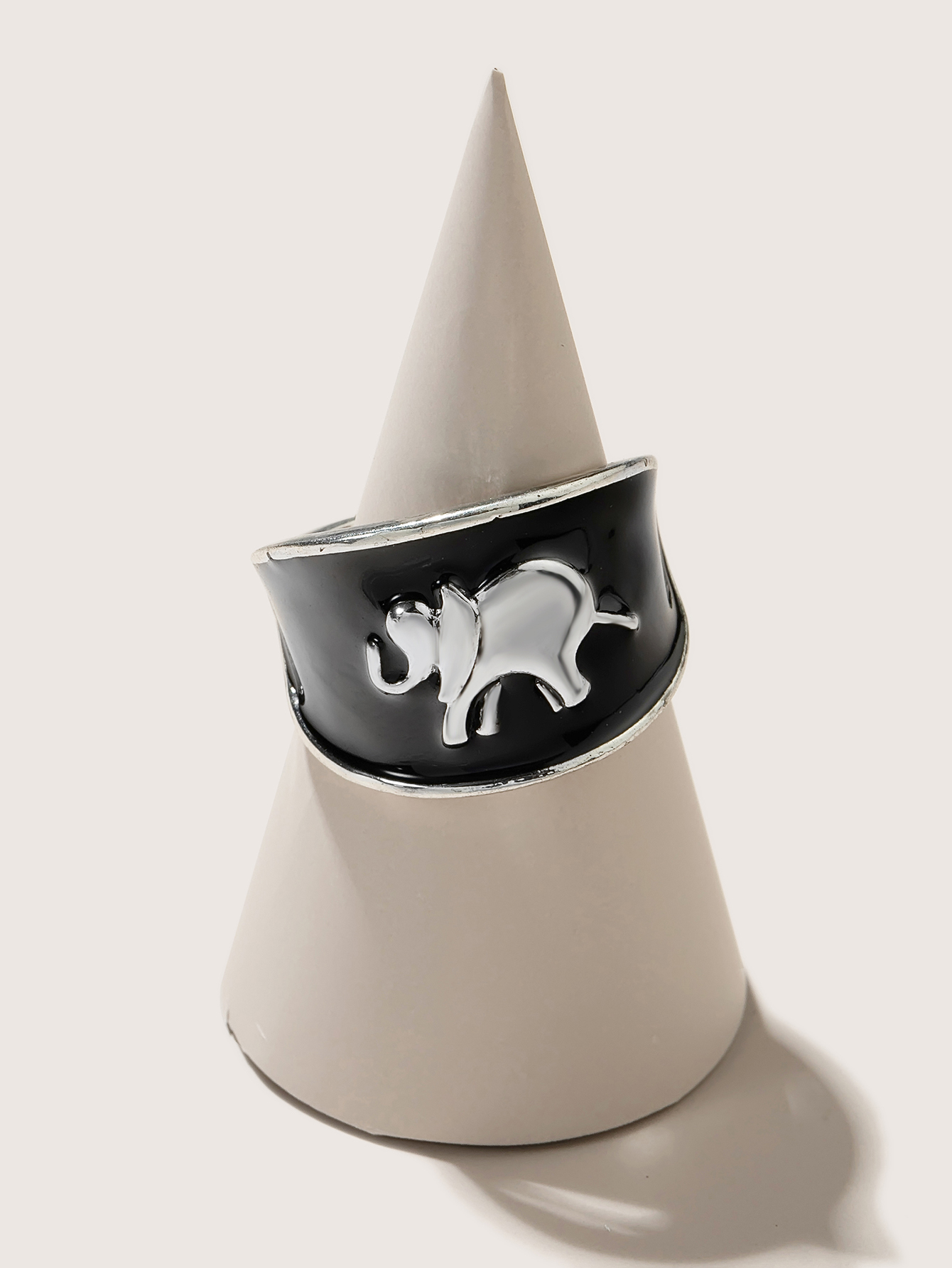 Alloy Jewelry Retro Domineering Trend Elephant Ring display picture 3