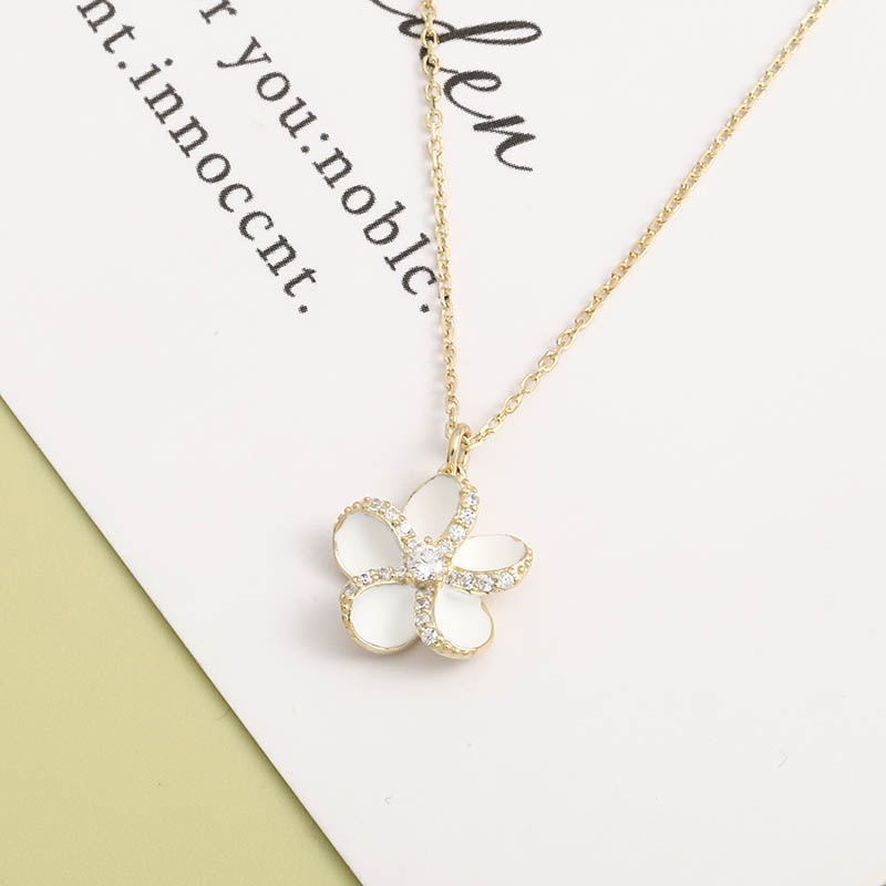 Simple And Classic 925 Sterling Silver Set With Zirconium Flower Necklace display picture 3