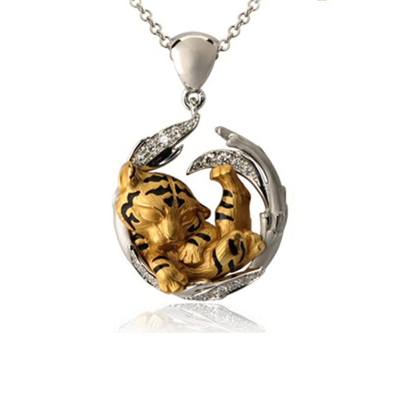 Vente Chaude Explosive New Unique Fantasy Tiger Pendant 18k Yellow / White Diamond Tiger Necklace display picture 4