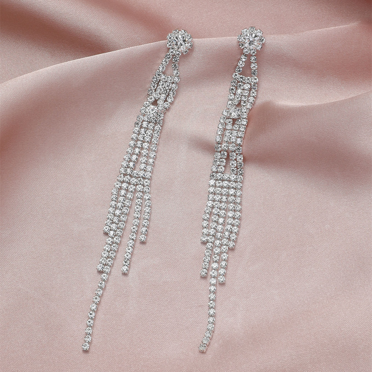 Fashion Creative Tassel Full Diamond Earrings Exaggerated Rhinestone Silver Needle Earrings display picture 1