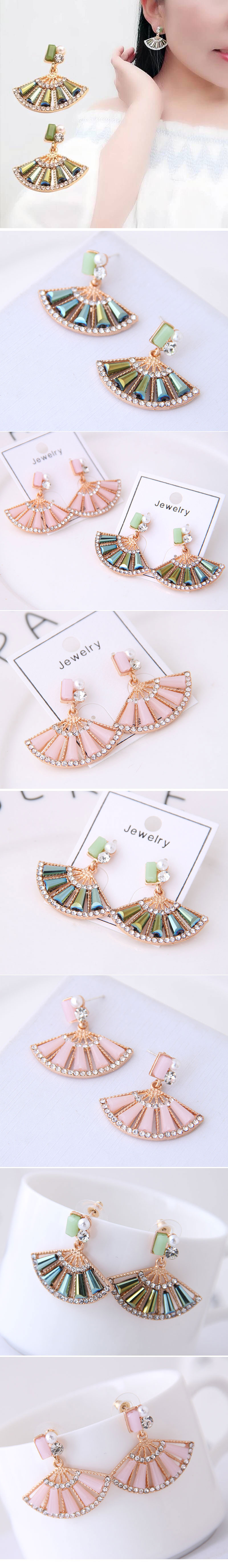 Delicate Koreanischen Mode Süße Fan-förmigen Ohrringe display picture 1