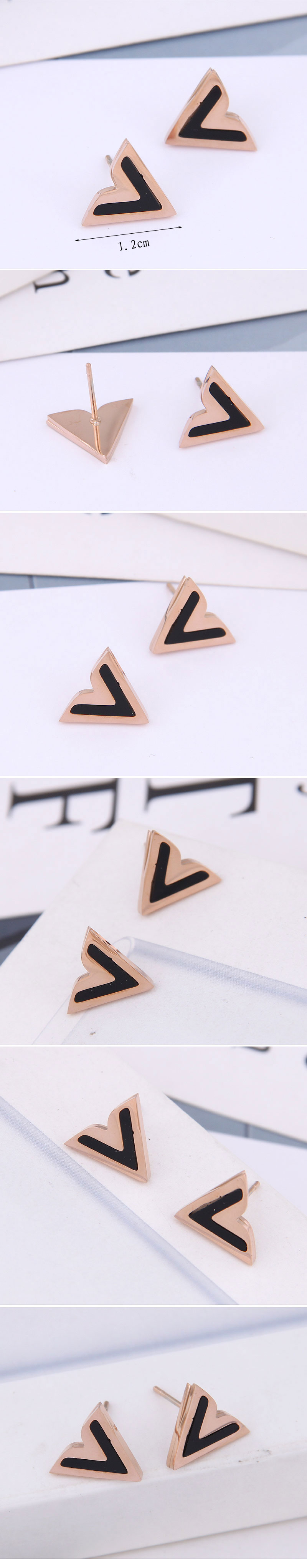 Fashion Rose Gold Titanium Steel Simple V Character Stud Earrings display picture 1