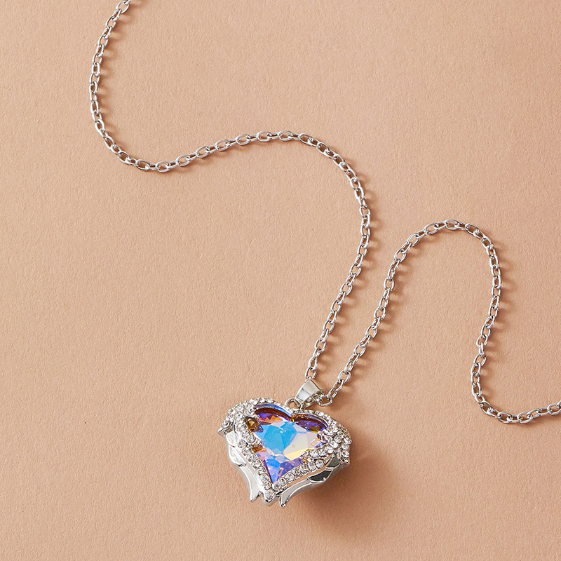 Collar De Alas De Ángel De Cristal De Amor Con Diamantes De Imitación Popular De Moda display picture 3