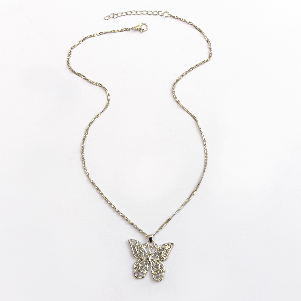 Hollow Butterfly Necklace display picture 1