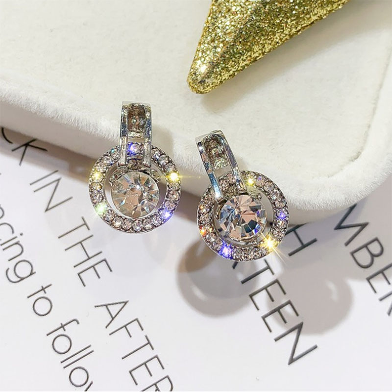 Ornament Korean Style Fashion New    Diamond Popular All-matching Earrings Wholesale display picture 4