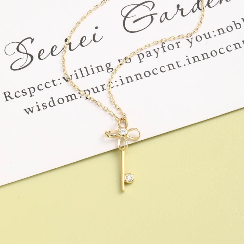 Light Luxury Simple Classic Key S925 Necklace display picture 2