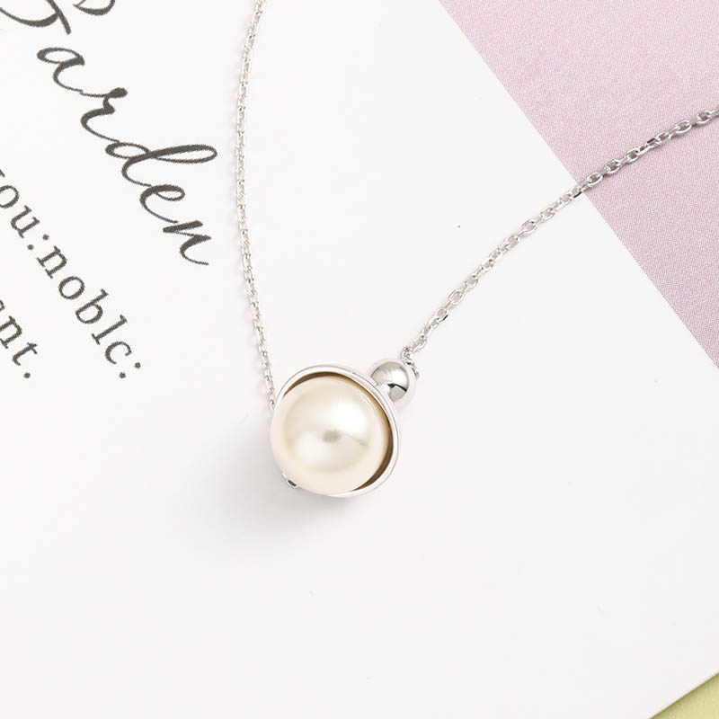Light Luxury Simple Classic S925 Silver Necklace display picture 2