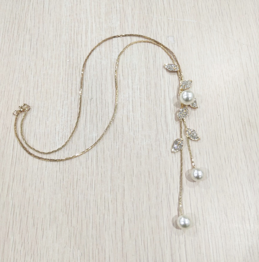 Fashion Leaf Alloy Artificial Pearls Artificial Diamond Women's Long Necklace display picture 4