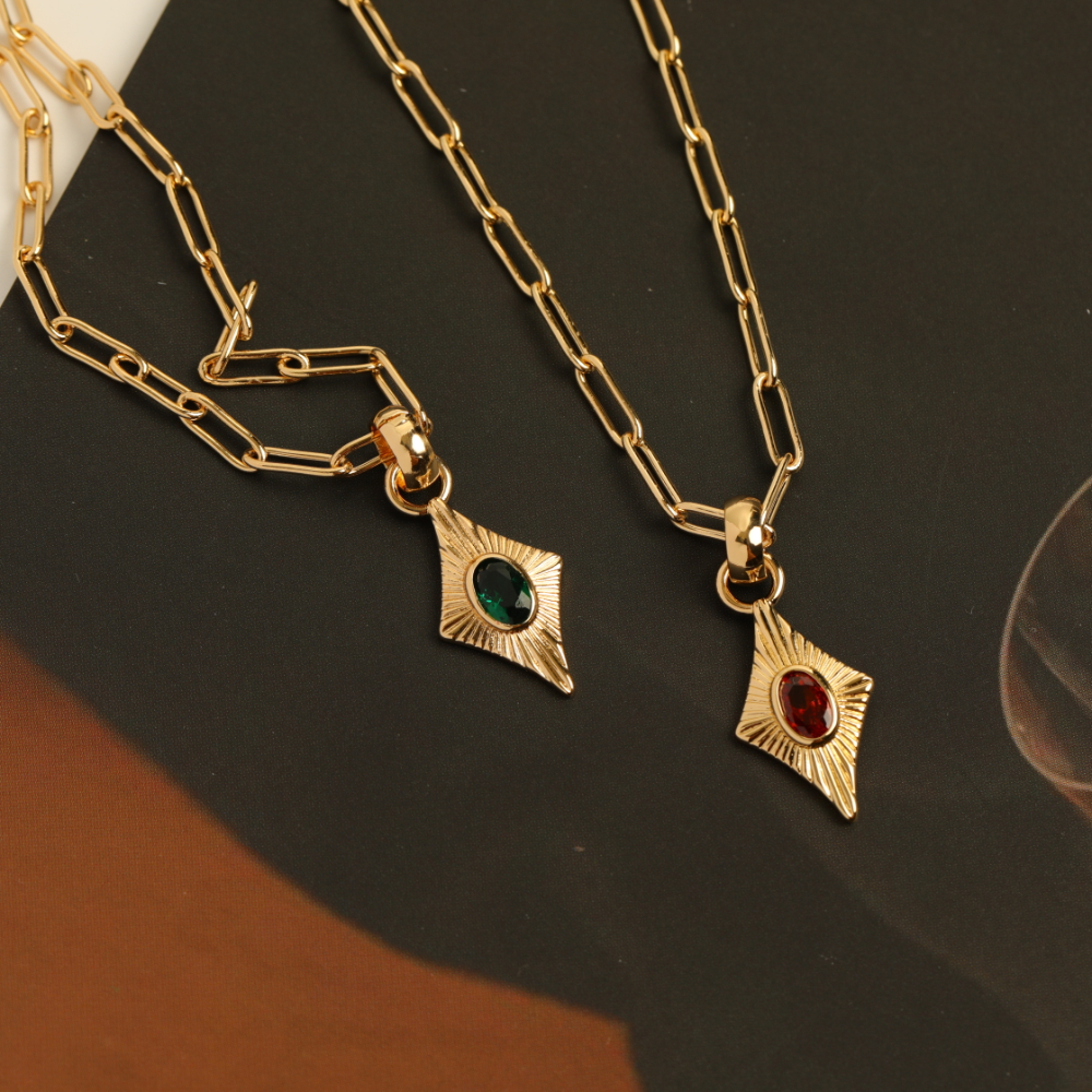 Design Ins Style French Style Retro Affordable Luxury Vintage Geometric Diamond Pendant Necklace Boutique Chain display picture 2