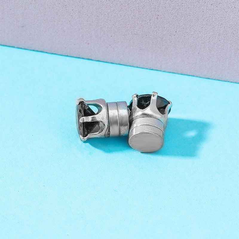 Modeschmuck Einfach Und Beliebt Ohne Durchbohrte Magnet Ohr Clip display picture 4