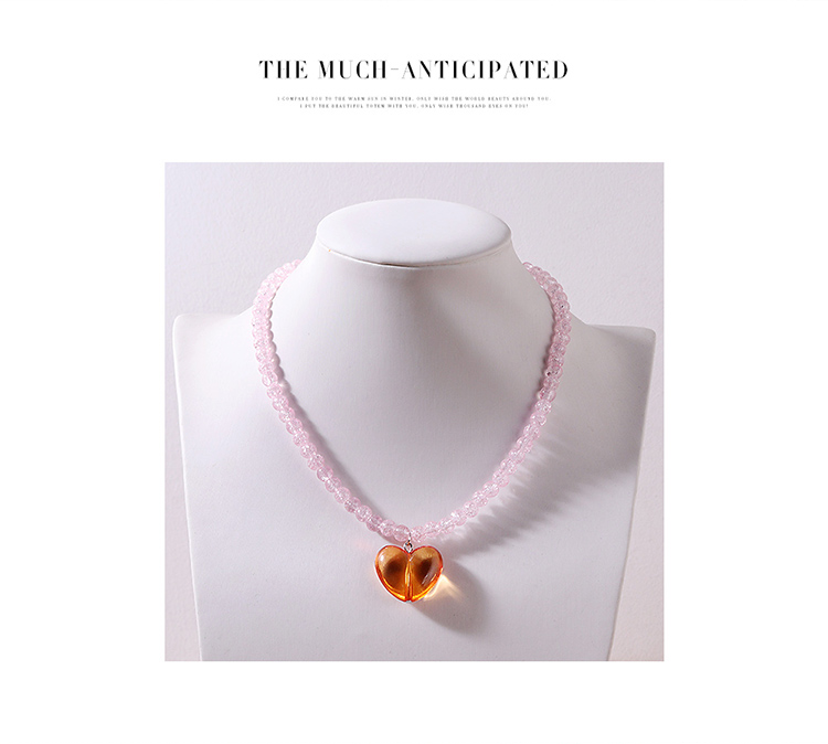Europe And America Creative Personality Micro Glass Bead Resin Peach Heart Necklace display picture 1