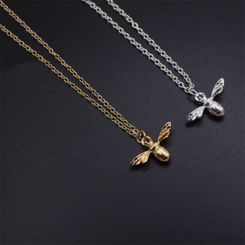 Fashion Necklace Cute Creative Animal Pendant Bee Short Alloy Clavicle Chain display picture 3