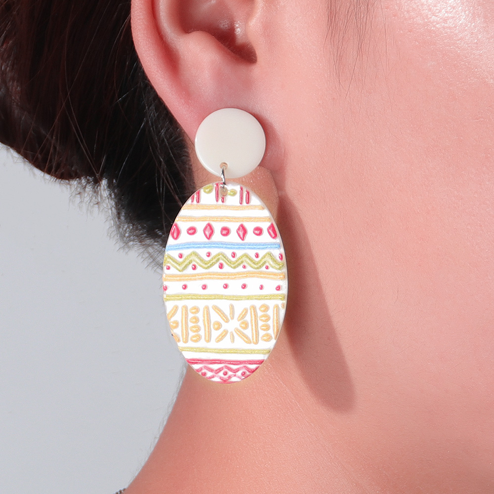 New Embossed Contrast Color Geometric Three-dimensional Printed Checks Earrings display picture 4