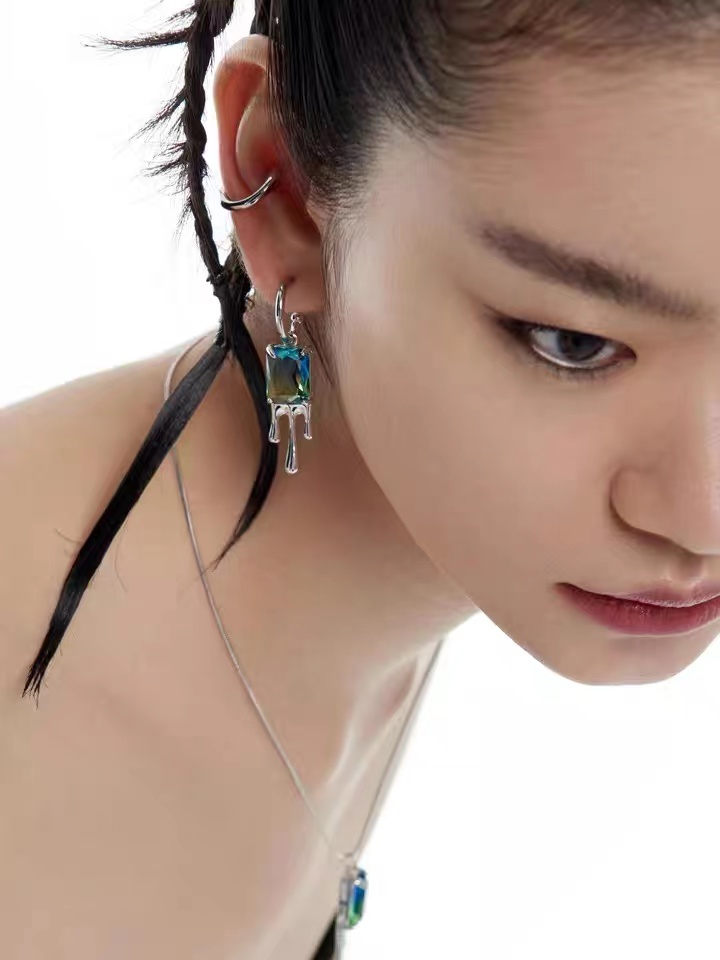 Simple Fashion Colorful Glass Alloy Dual-use Ear Studs display picture 5