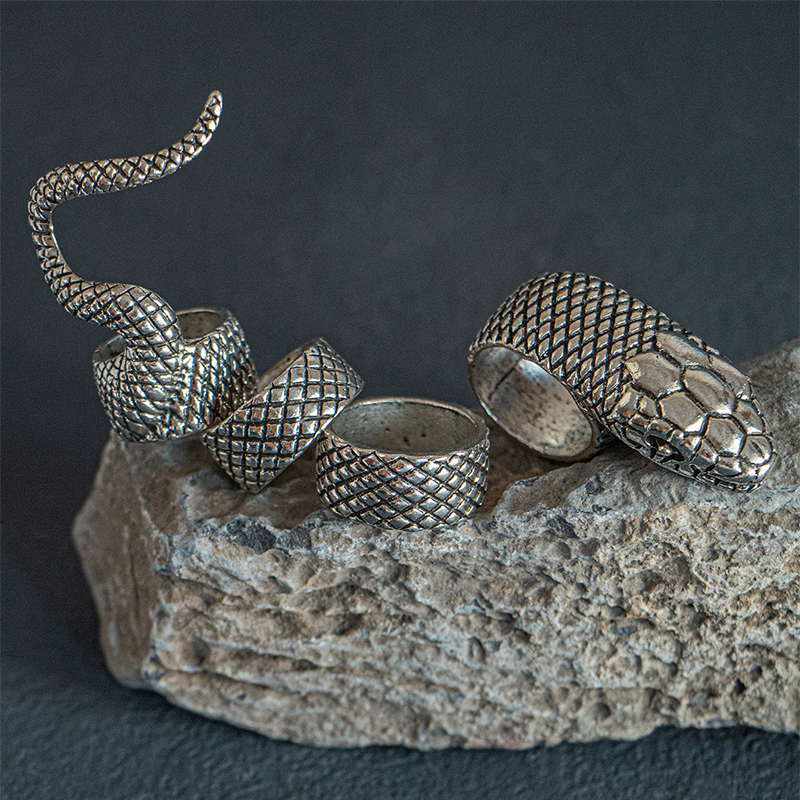 Fashion Retro Accessories Python Snake Alloy Ring Set display picture 4