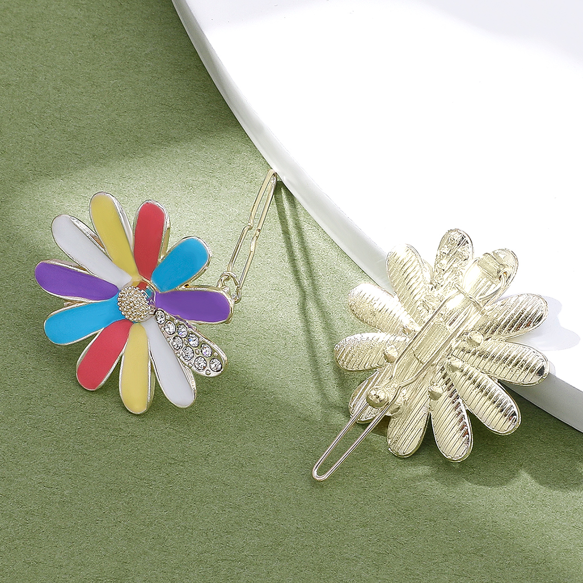 Fashion New Colorful Daisy Flower Rhinestone Hair Accessories Hairpin 2-piece Set display picture 3