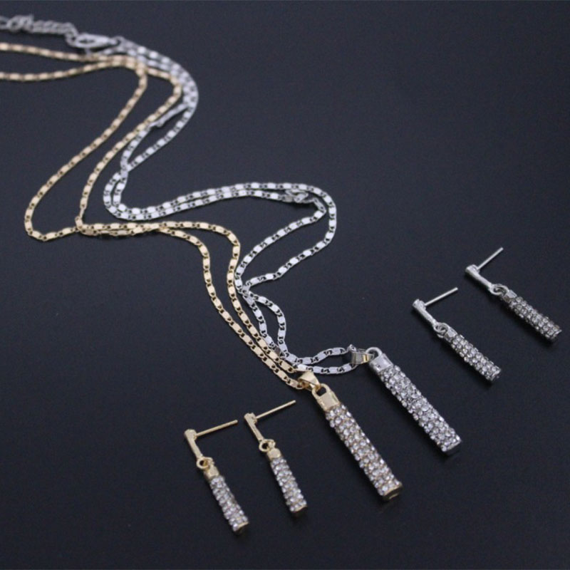 Fashion Diamond-embedded Cylindrical Stick Earrings And Necklace Set display picture 4