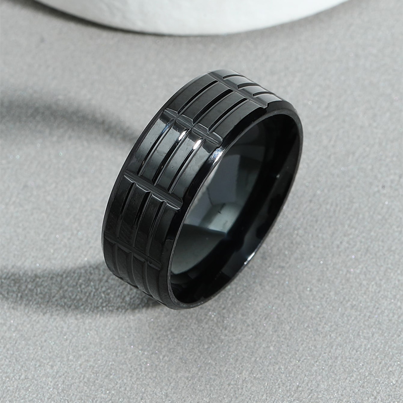 Men's Fashion Stainless Steel Striped Pattern Carved Ring display picture 2
