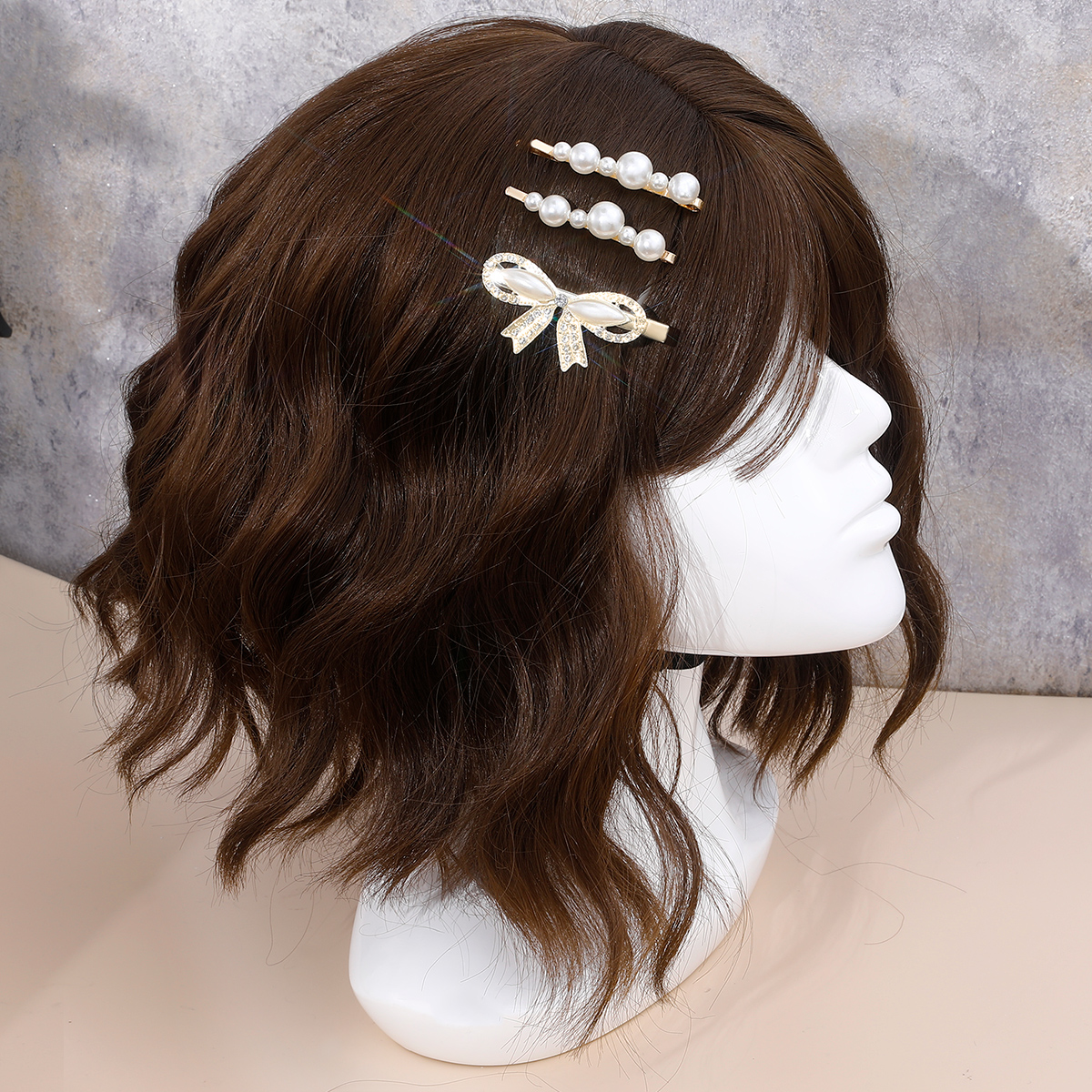 New Style Pearl Bow Hairpin Rhinestone Duckbill Clip 3-piece Set display picture 3