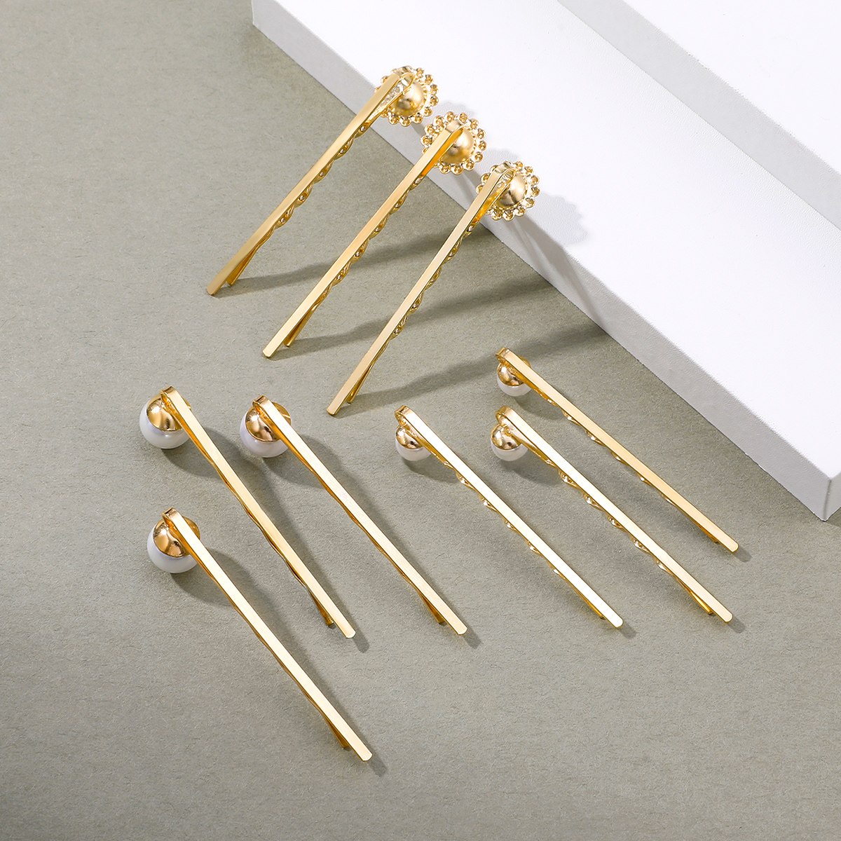 Simple Style Golden Pearl Hair Clip Side Clip 9-piece Set display picture 3