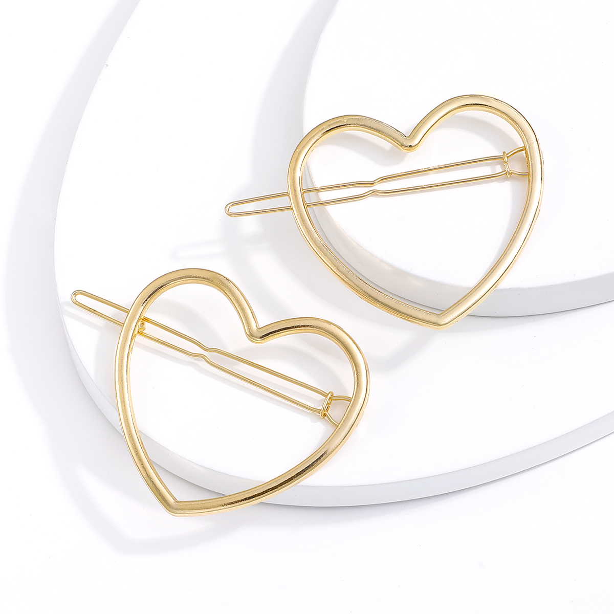 New Creative Simple Heart-shaped Hair Accessories Hairpin 2-piece Set display picture 1