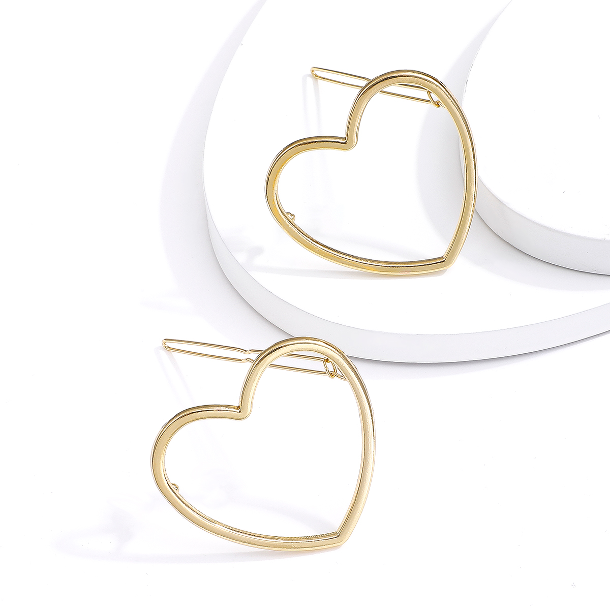 New Creative Simple Heart-shaped Hair Accessories Hairpin 2-piece Set display picture 3