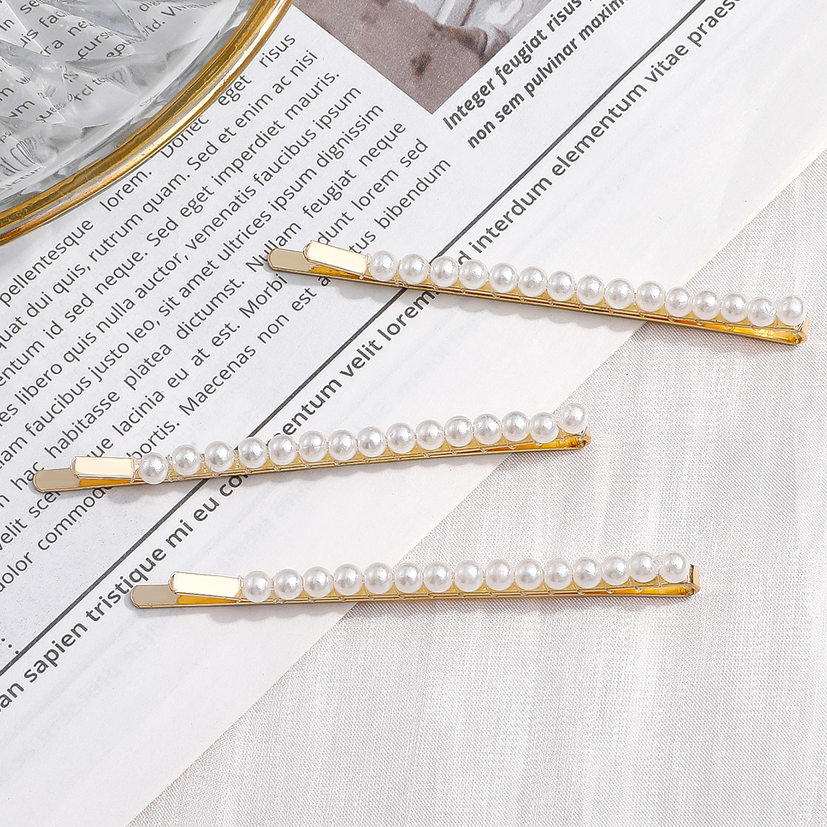 Simple Style Pearl Small Hair Clip Hairpin 3-piece Set display picture 1