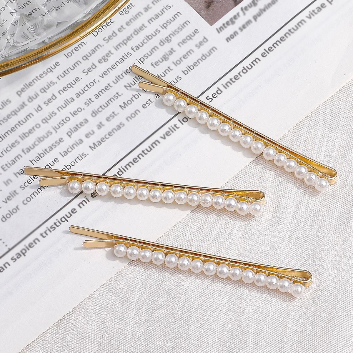 Simple Style Pearl Small Hair Clip Hairpin 3-piece Set display picture 2