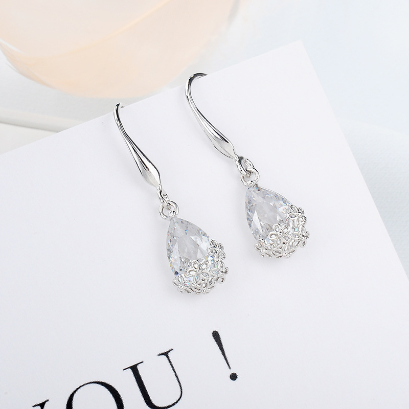 1 Set Elegant Cute Fashion Water Droplets Plating Artificial Crystal Alloy Zircon Earrings display picture 2