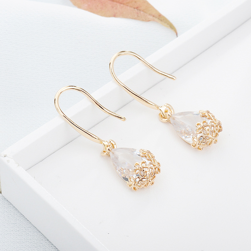 1 Set Elegant Cute Fashion Water Droplets Plating Artificial Crystal Alloy Zircon Earrings display picture 3