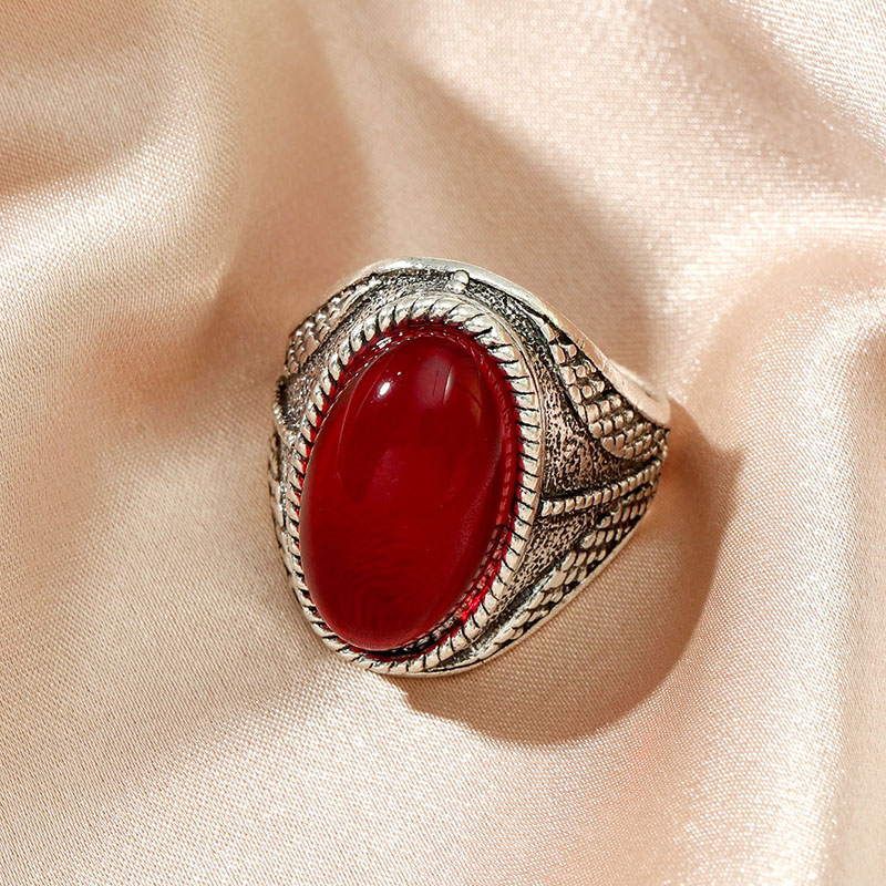 Retro Ethnic Style Embrossed Oval Big Gem Ring display picture 2