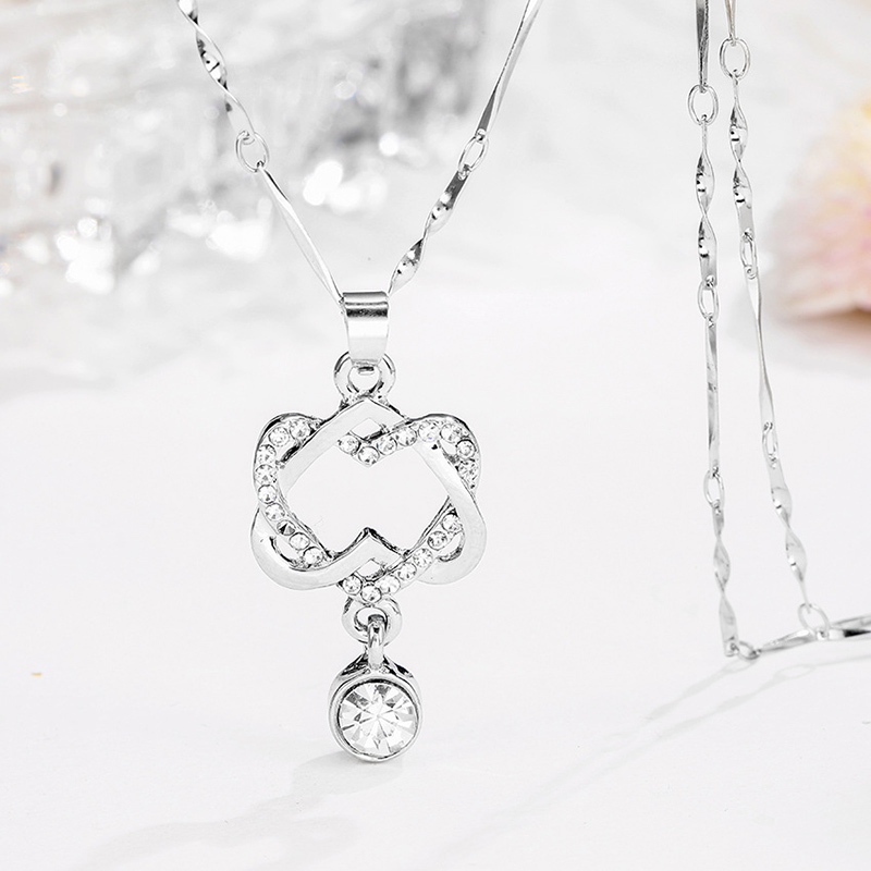Collar Colgante Corazón Hueco Diamante De Imitación De Moda display picture 4