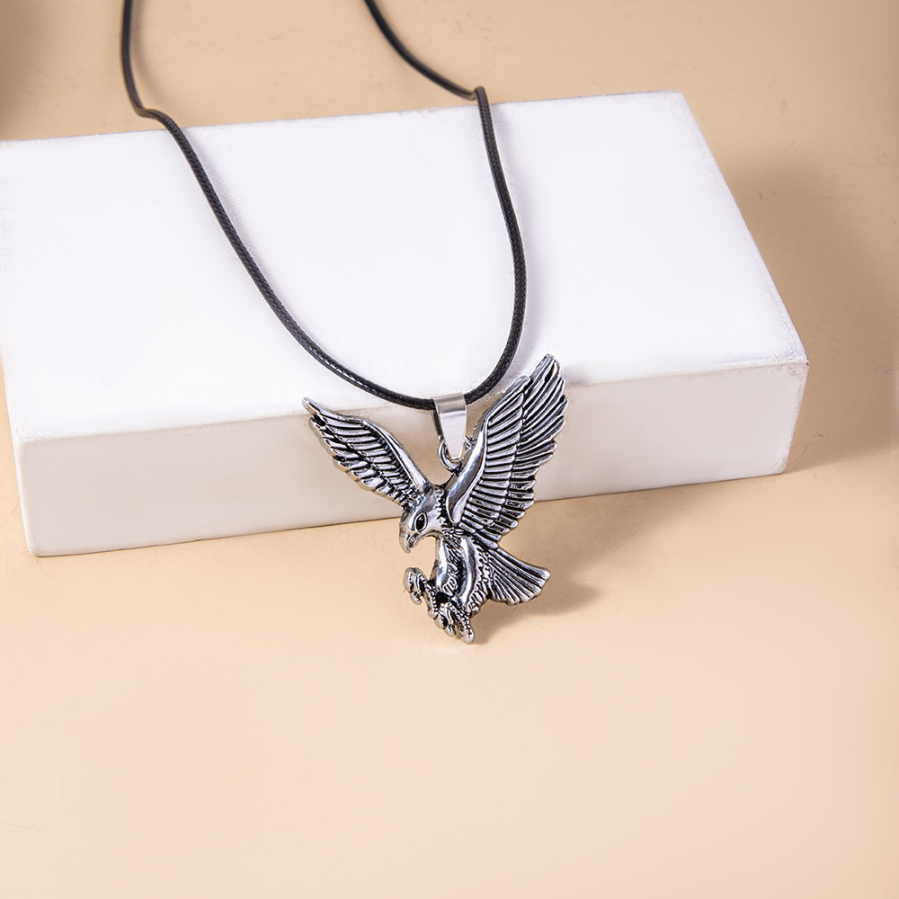 Retro Eagle Alloy Plating Alloy Unisex Necklace display picture 3