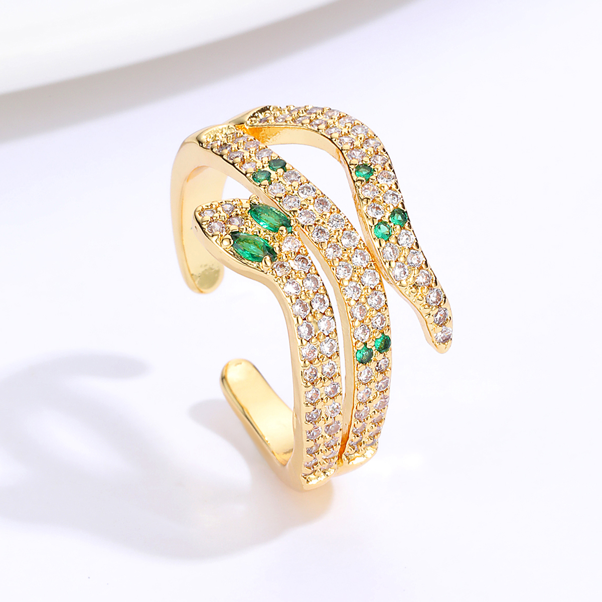 Fashion Retro Copper Inlaid Color Zirconium Copper Electroplated 18k Gold Snake Ring display picture 2