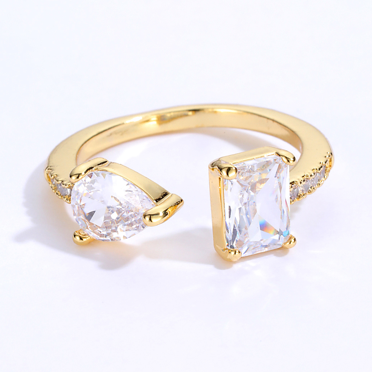Fashion Simple Copper Material Plating 18k Gold Open-end Zircon Ring display picture 1