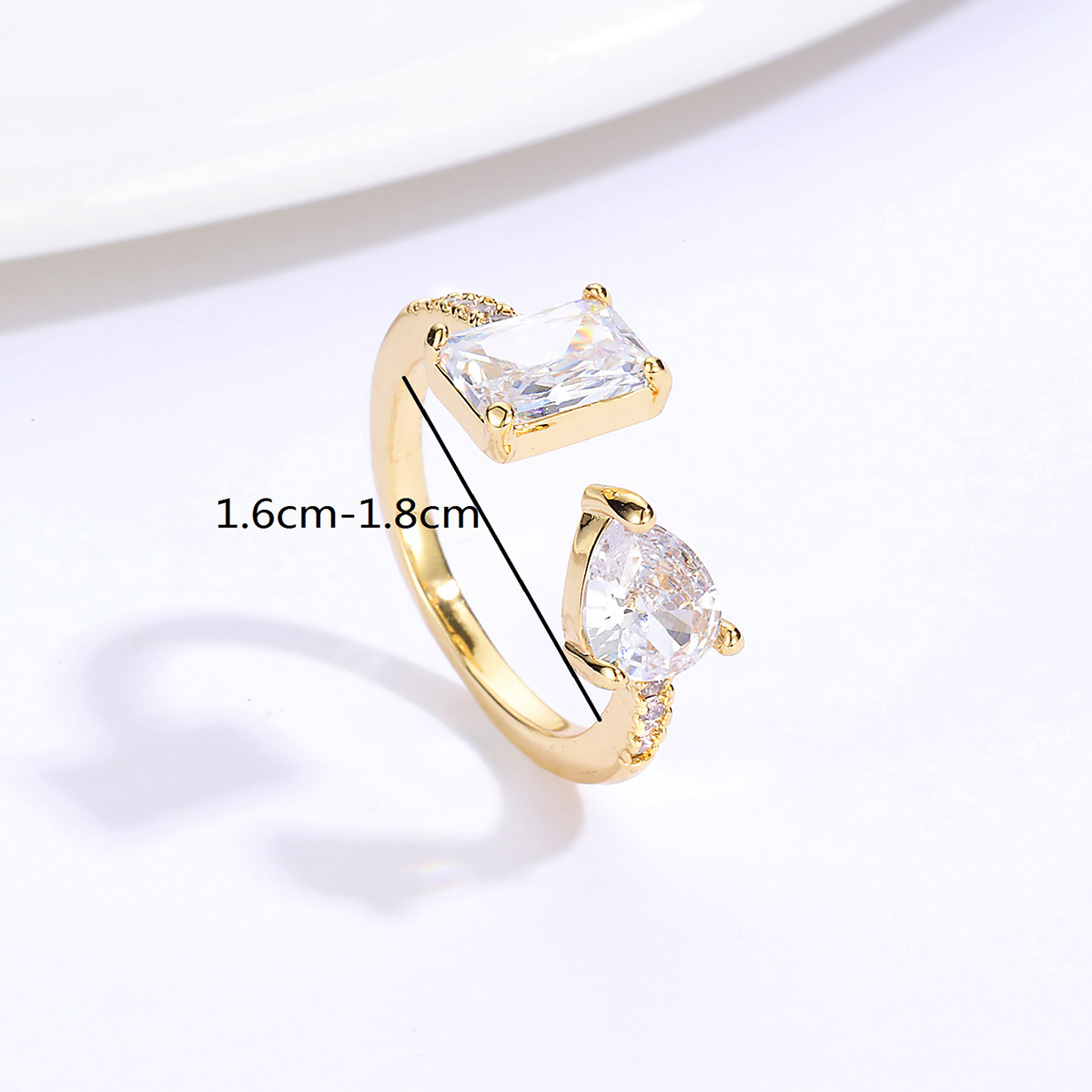 Fashion Simple Copper Material Plating 18k Gold Open-end Zircon Ring display picture 3