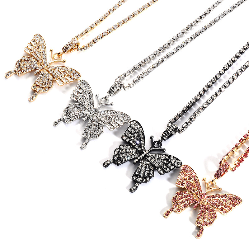 Fashion Simple Inlaid Rhinestone Butterfly Pendant Alloy Necklace display picture 1