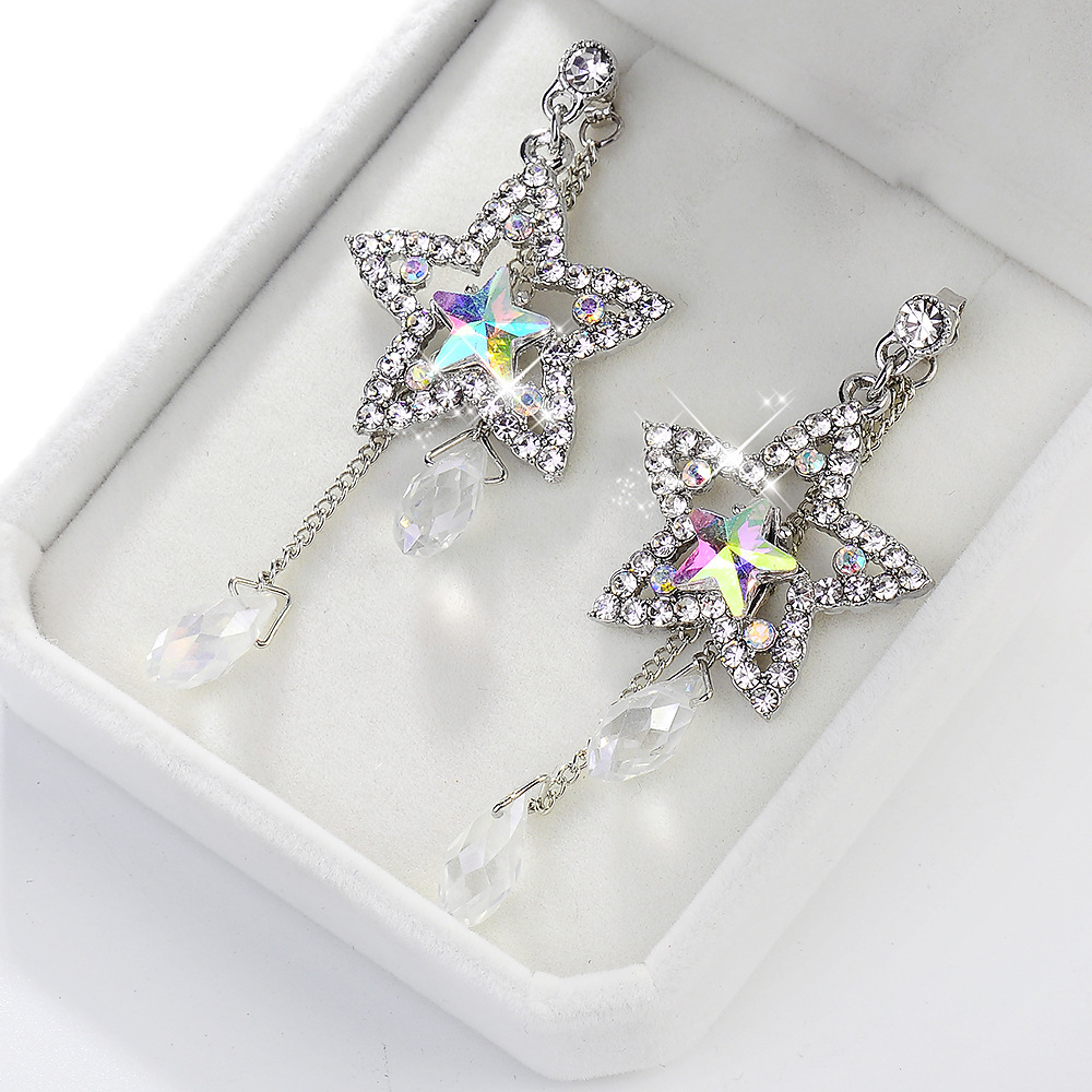 Mode Simple Brillant Strass Cristal Goutte D'eau Gland Étoiles Boucles D'oreilles display picture 3