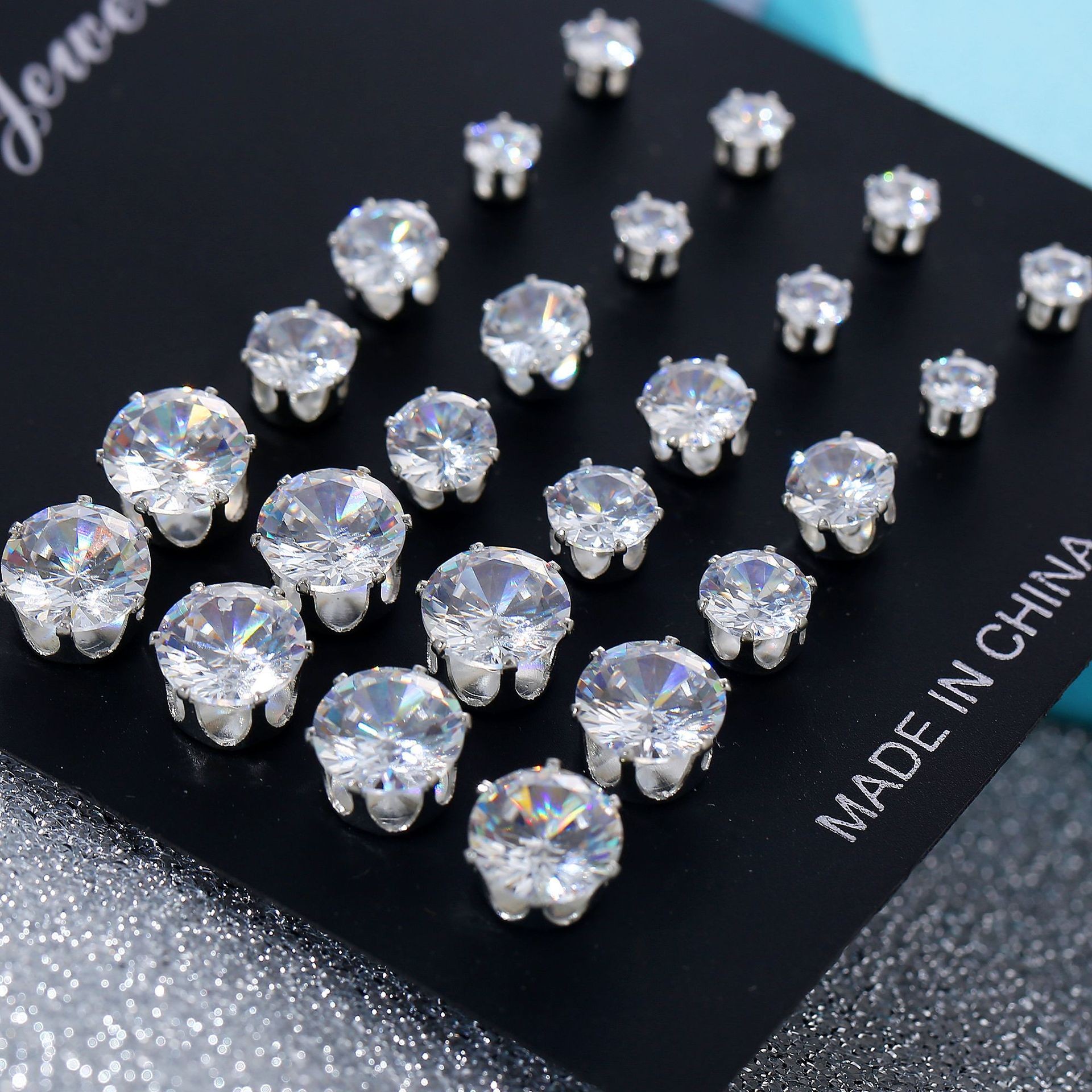 Vintage Geometric Six-claw Crystal Alloy Ear Stud 15 Pairs Set display picture 2