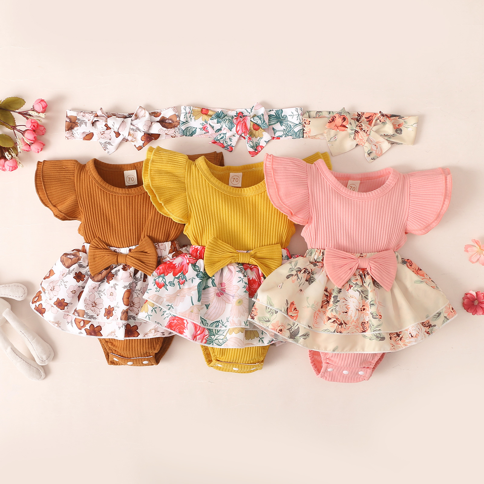 Fashion Baby Sunken Stripe Flounced Sleeve Floral Rompers Jumpsuit display picture 1