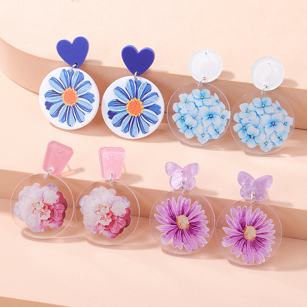 Fashion New Round Transparent Acrylic Flower Butterfly Shaped Earrings display picture 1