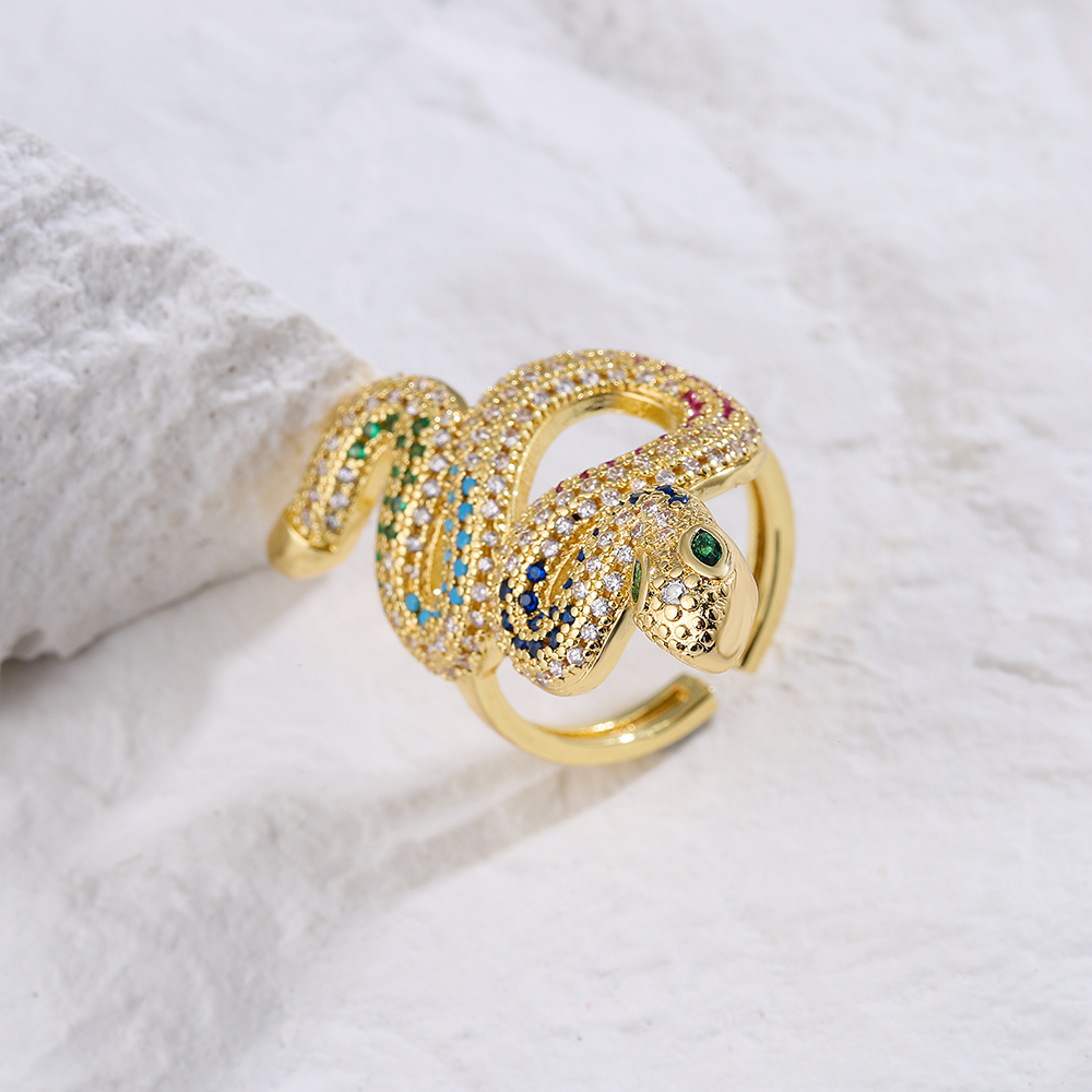 Fashion Copper Gold-plated Micro Inlaid Zircon Snake-shaped Geometric Open Ring display picture 3